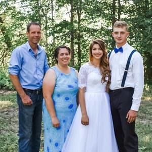 Meet your Posher, Cora